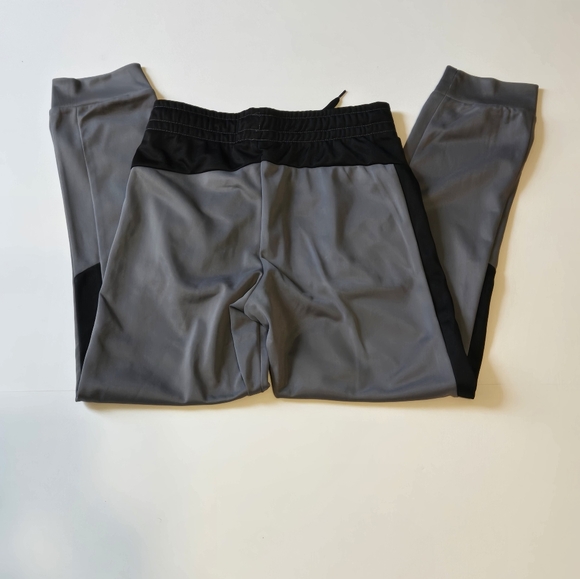 Tek Gear/Kids Gray and Black Athletic Pants‎ - Picture 2 of 5